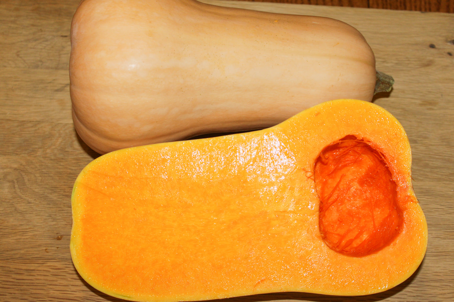 Squash, Heirloom Waltham's Butternut, Cut, Organic, Random Weight